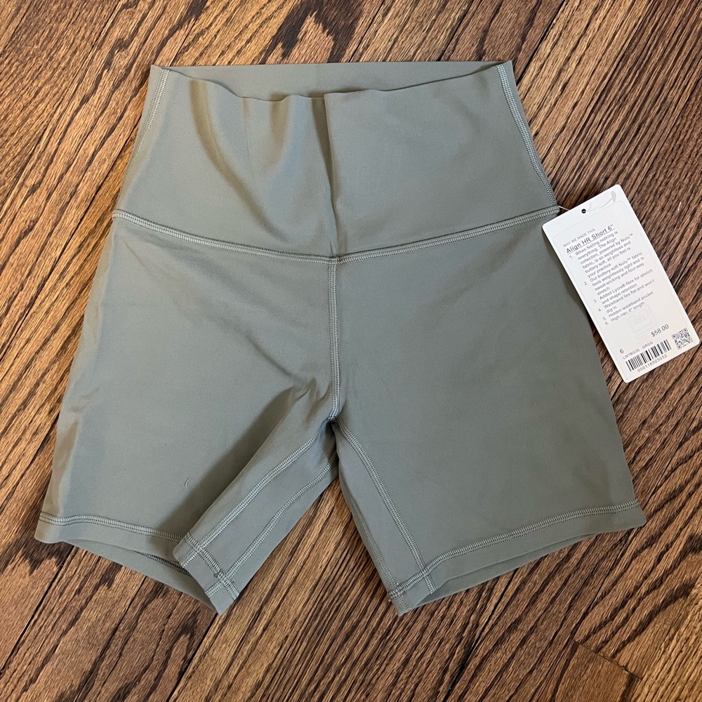 Lululemon biker short